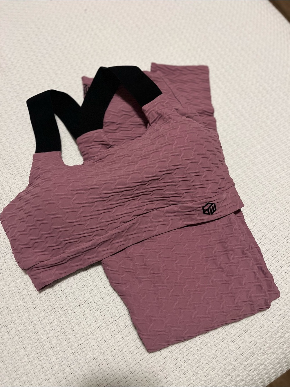 Seamless Textured Sports Bra & Leggings Set - Dusty Rose (Black Straps)